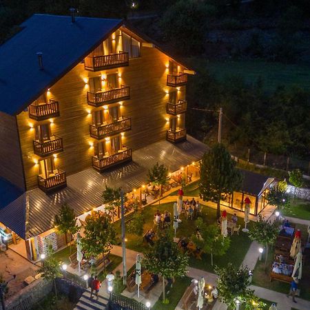 Hotel Jezerca Theth Buitenkant foto