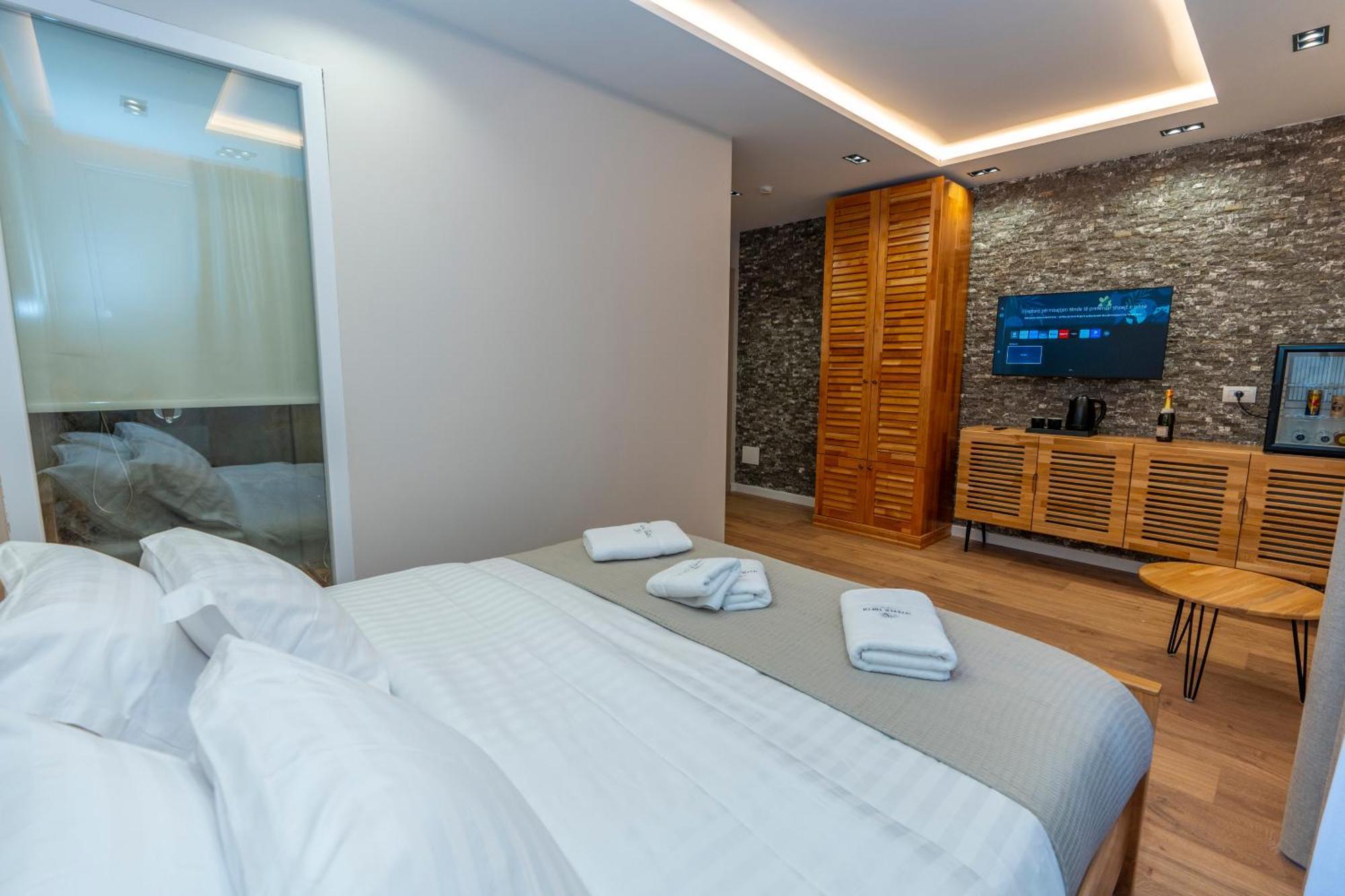 Hotel Jezerca Theth Buitenkant foto