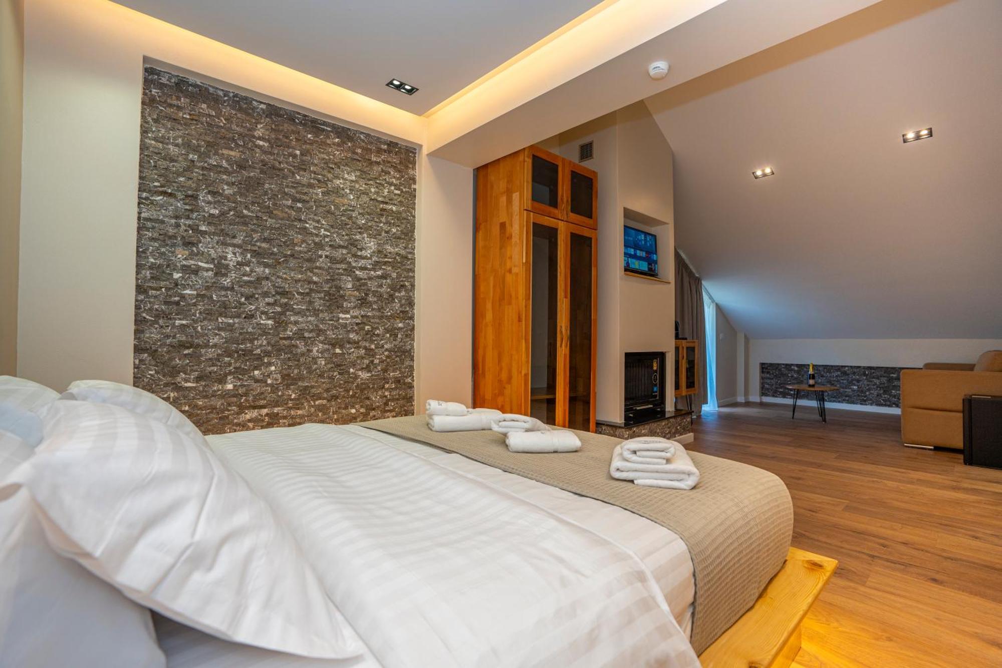 Hotel Jezerca Theth Buitenkant foto